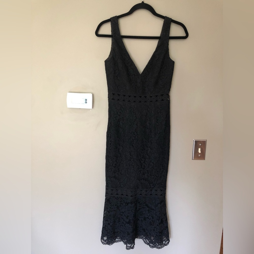 BARDOT Fiona Sleeveless Lace Midi Sheath Dress With Trumpet Hem Size XS - Picture 5 of 10